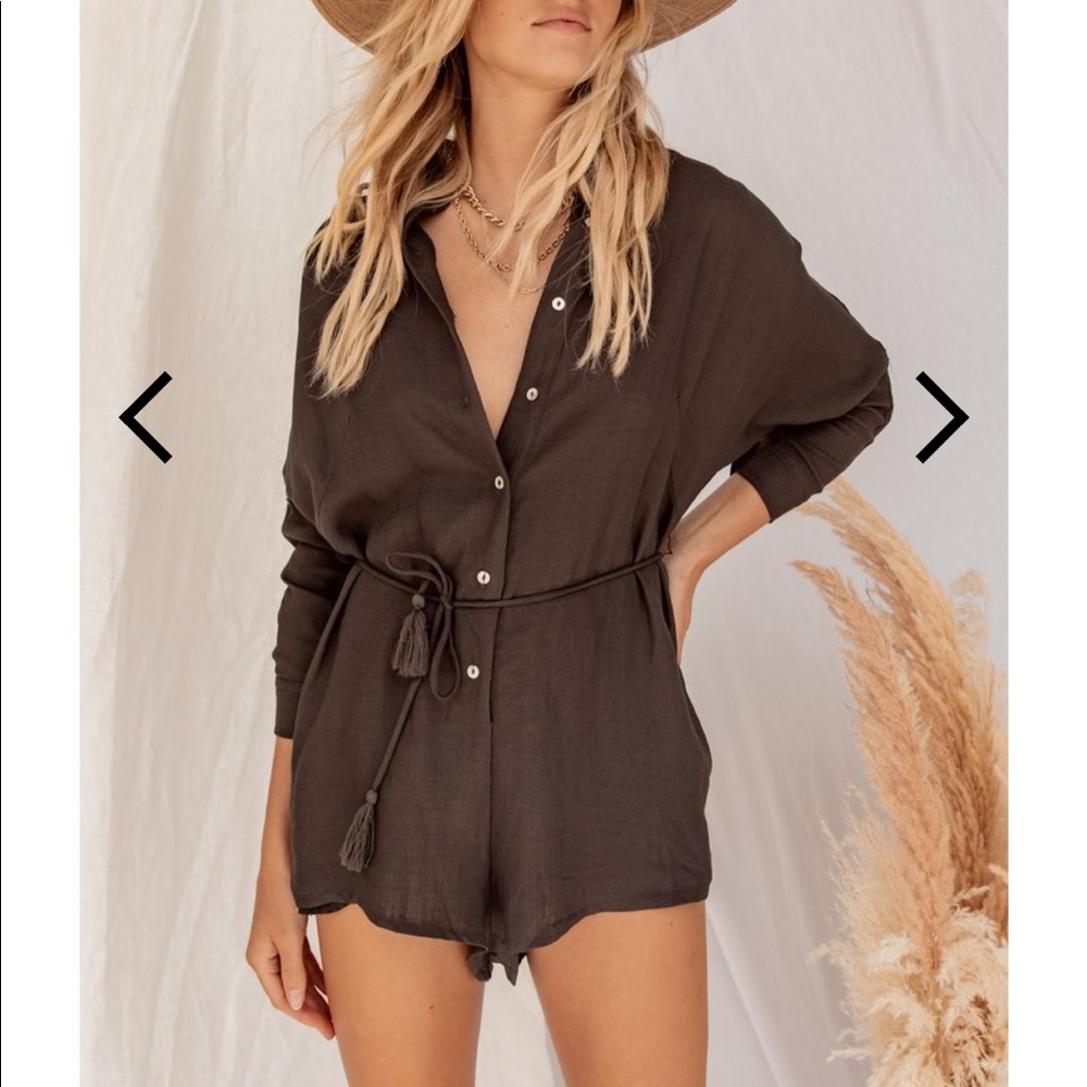 Run with it belted romper